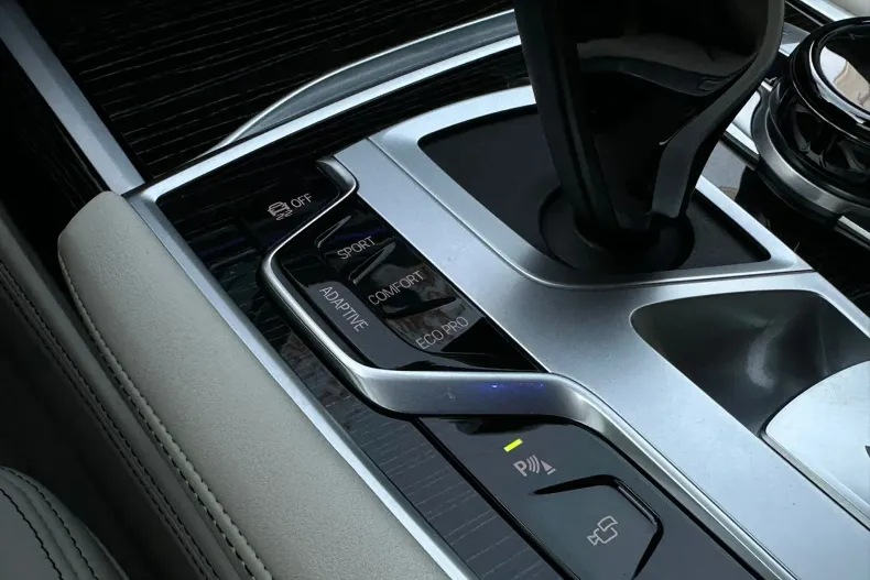 BMW Seria 7 din 2021 cu 71.000 km - oferta BMW122976 - foto 21