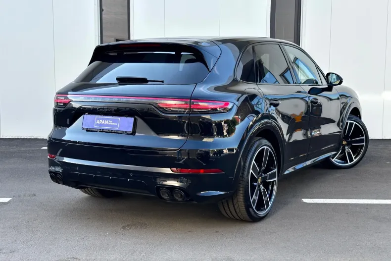 Porsche Cayenne din 2021 cu 82.000 km - oferta POR122978 - foto 7
