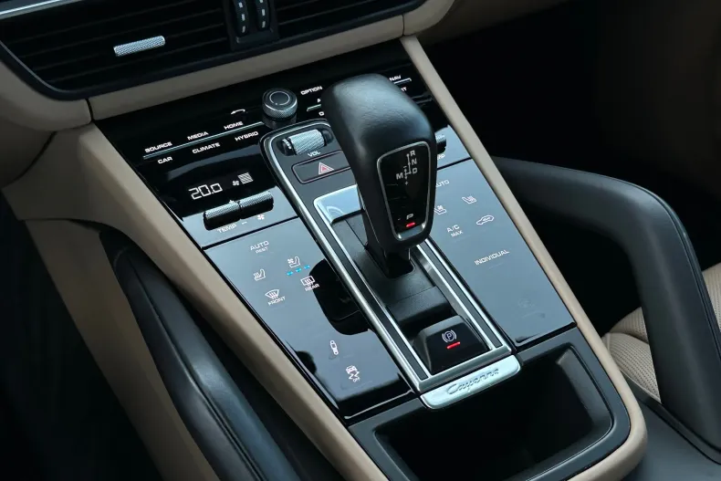 Porsche Cayenne din 2021 cu 82.000 km - oferta POR122978 - foto 15