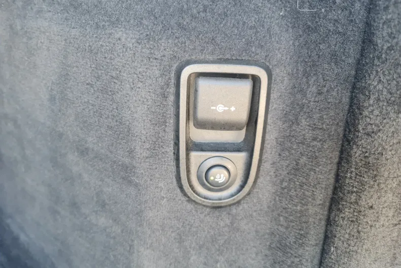 BMW Seria 5 din 2022 cu 95.900 km - oferta BMW122979 - foto 22