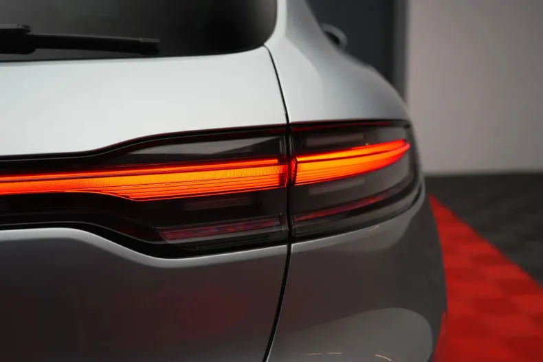 Porsche Macan din 2020 cu 74.200 km - oferta POR122982 - foto 21