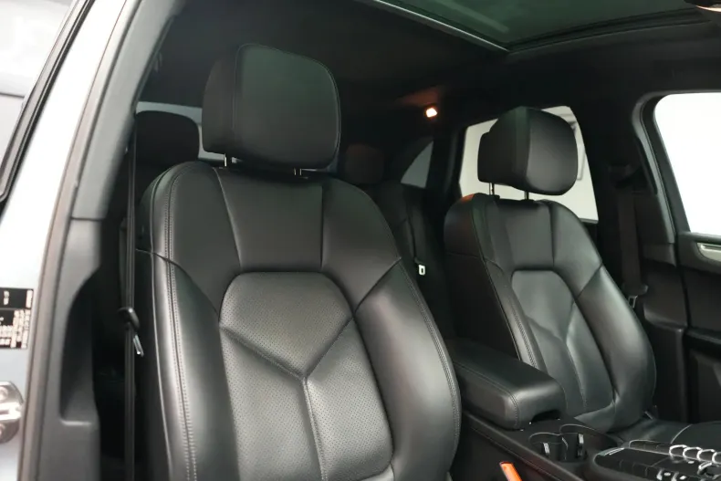 Porsche Macan din 2020 cu 74.200 km - oferta POR122982 - foto 27