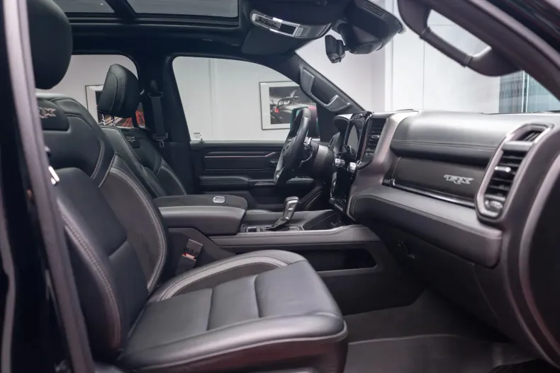 Dodge RAM din 2023 cu 49.900 km - oferta DOD122984 - foto 23