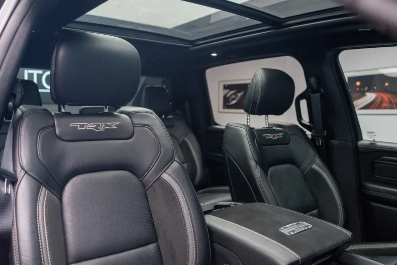 Dodge RAM din 2023 cu 49.900 km - oferta DOD122984 - foto 24