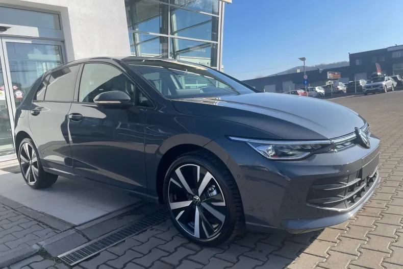 Volkswagen Golf din 2024 cu 1 km - oferta VOL123002 - foto 1