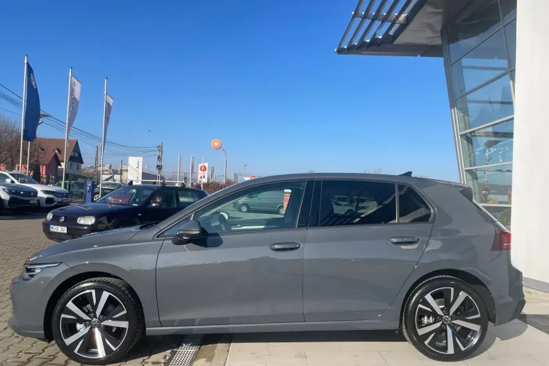 Volkswagen Golf din 2024 cu 1 km - oferta VOL123002 - foto 7