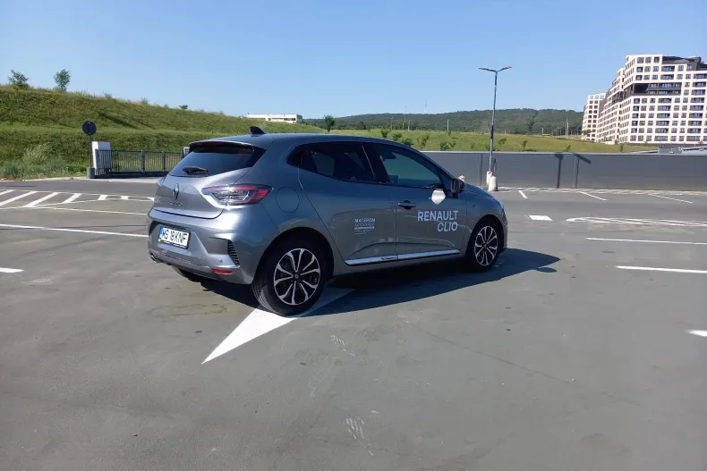 Renault Clio din 2023 cu 2.845 km - oferta REN123010 - foto 5