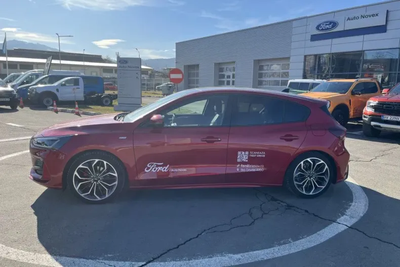 Ford Focus din 2024 cu 14.000 km - oferta FOR123019 - foto 2