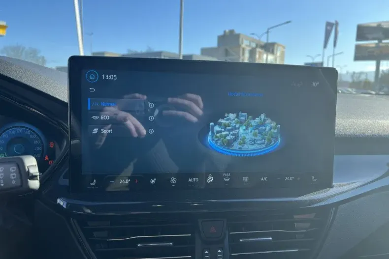 Ford Focus din 2024 cu 14.000 km - oferta FOR123019 - foto 16