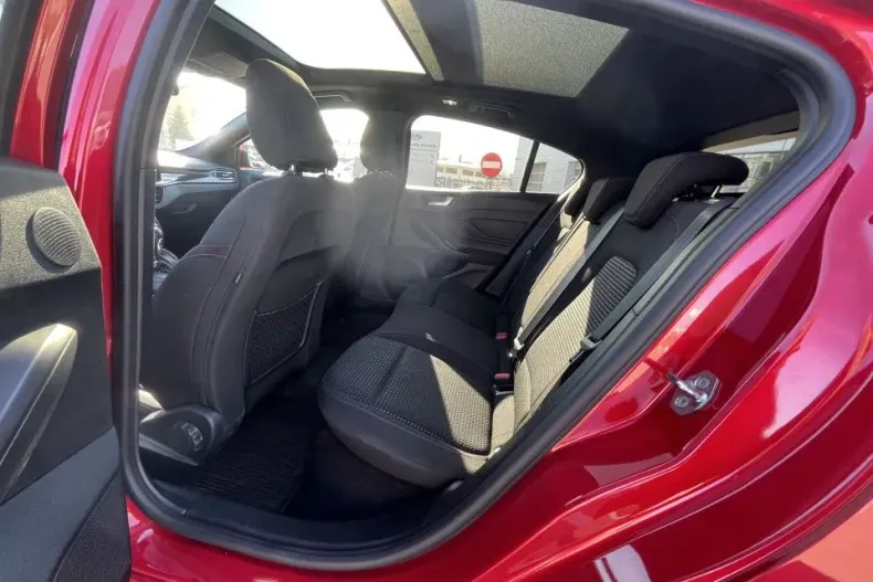 Ford Focus din 2024 cu 14.000 km - oferta FOR123019 - foto 21