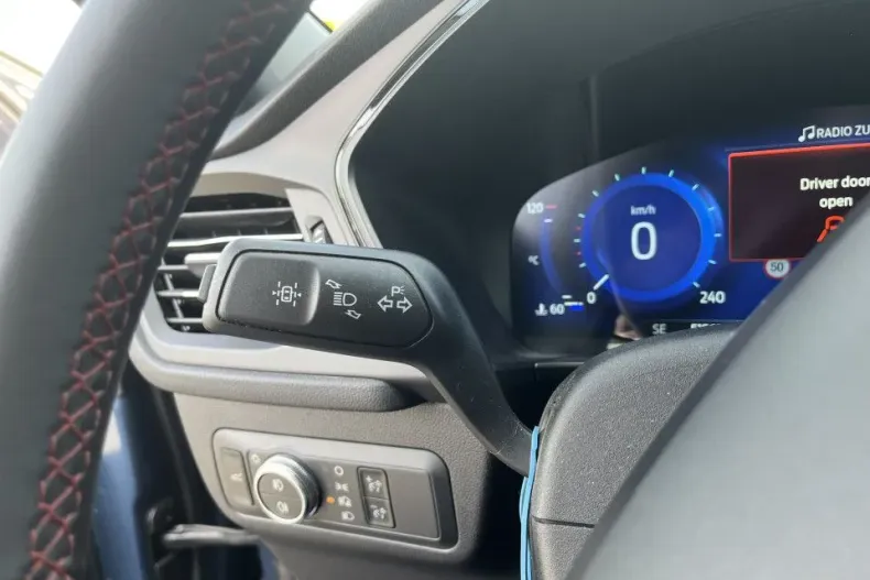 Ford Kuga din 2022 cu 51.561 km - oferta FOR123020 - foto 12