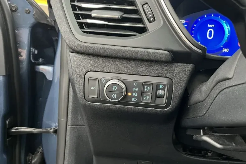 Ford Kuga din 2021 cu 51.209 km - oferta FOR123022 - foto 10