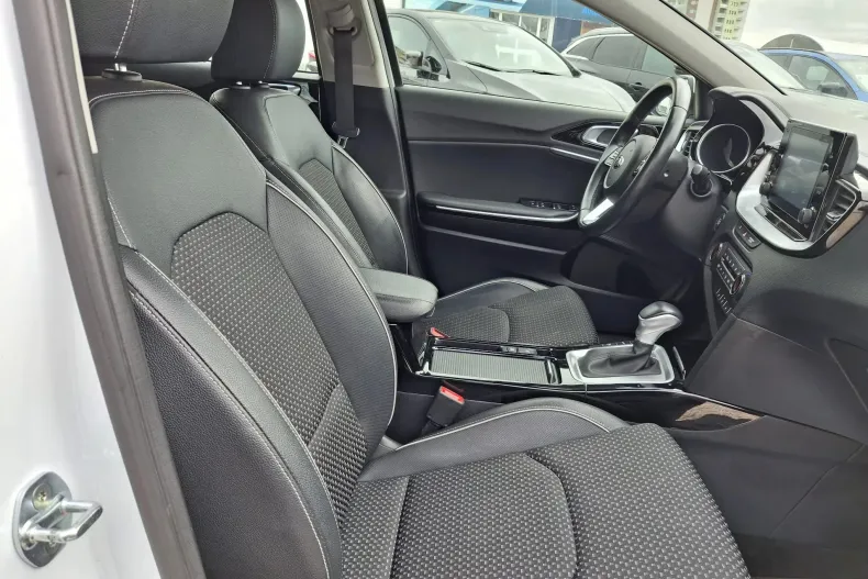 Kia XCeed din 2021 cu 37.657 km - oferta KIA123029 - foto 20