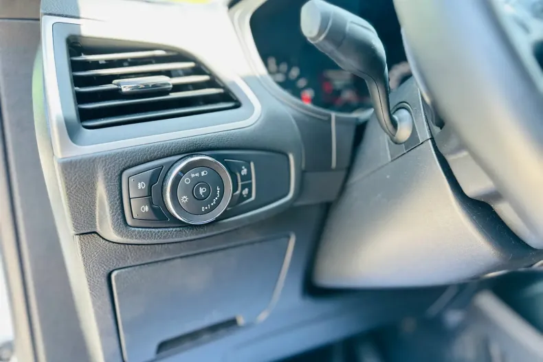 Ford S-Max din 2019 cu 170.596 km - oferta FOR123035 - foto 18