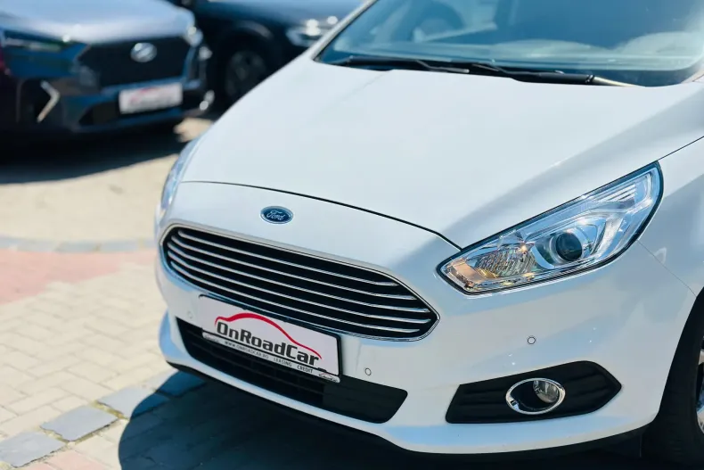 Ford S-Max din 2019 cu 170.596 km - oferta FOR123035 - foto 24