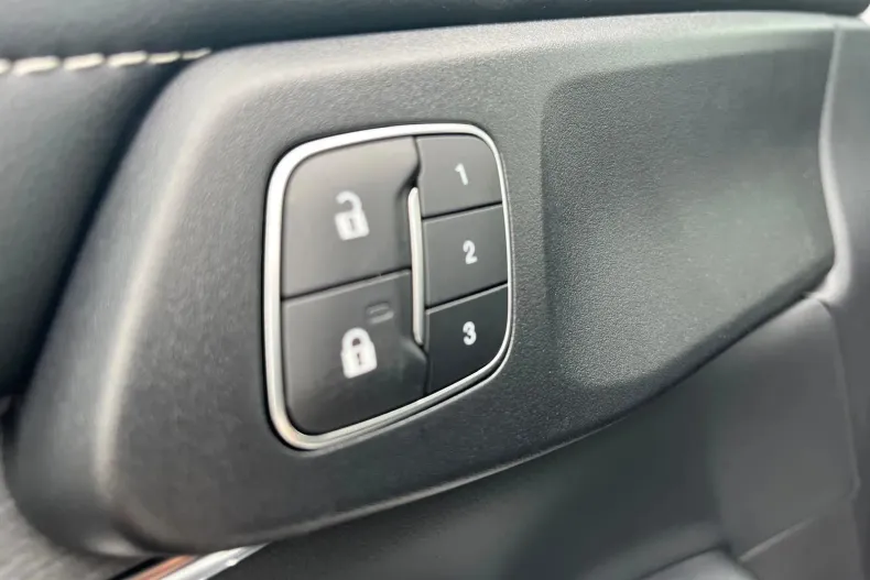 Ford Ranger din 2025 cu 1 km - oferta FOR123040 - foto 12