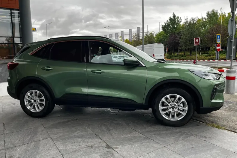 Ford Kuga din 2025 cu 1 km - oferta FOR123042 - foto 3