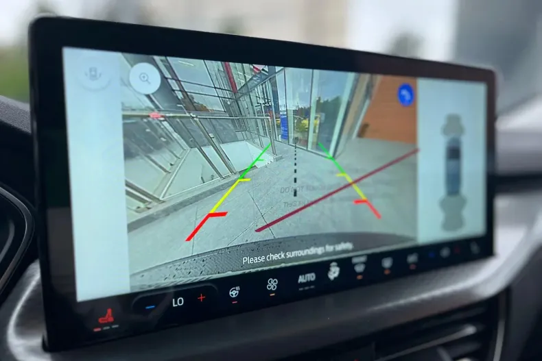 Ford Kuga din 2025 cu 1 km - oferta FOR123042 - foto 11