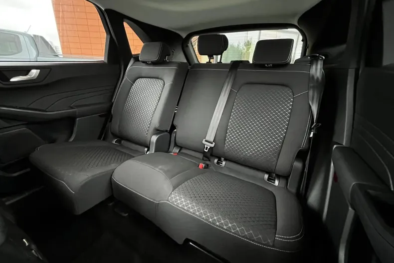 Ford Kuga din 2025 cu 1 km - oferta FOR123042 - foto 16