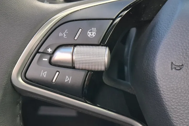 Skoda Scala din 2024 cu 14.318 km - oferta SKO123056 - foto 14