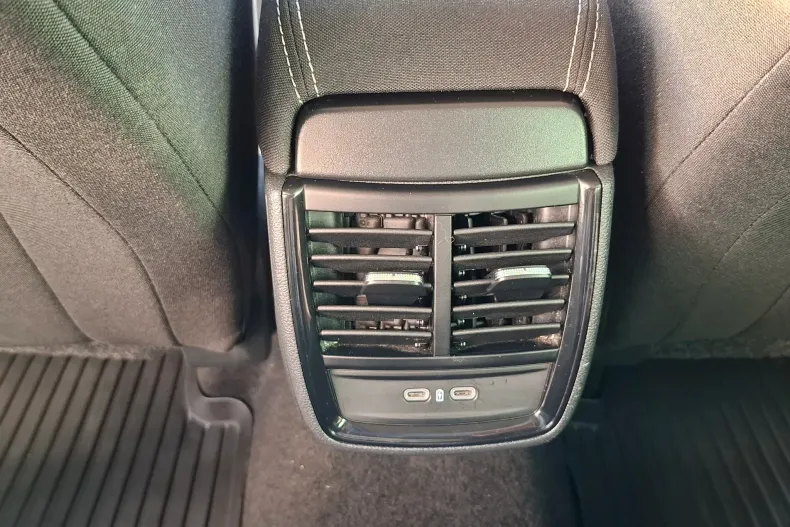 Skoda Scala din 2024 cu 14.318 km - oferta SKO123056 - foto 32