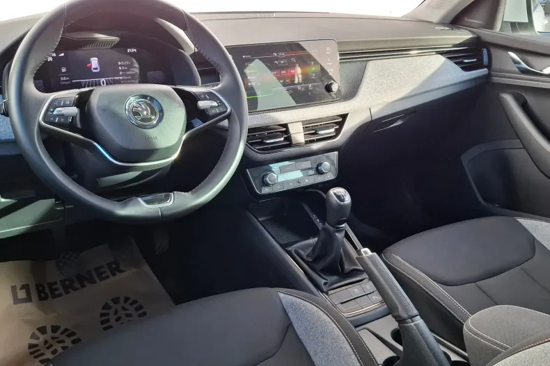 Skoda Scala din 2024 cu 14.318 km - oferta SKO123056 - foto 39