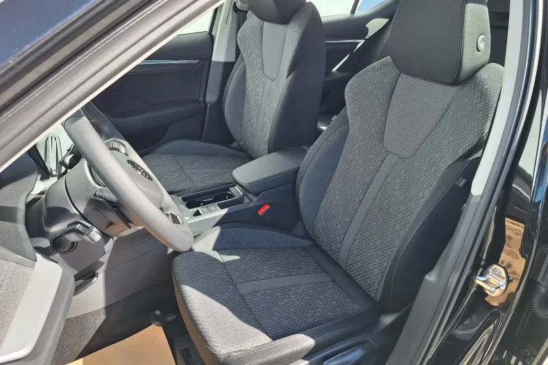 Skoda Octavia din 2024 cu 9 km - oferta SKO123057 - foto 7