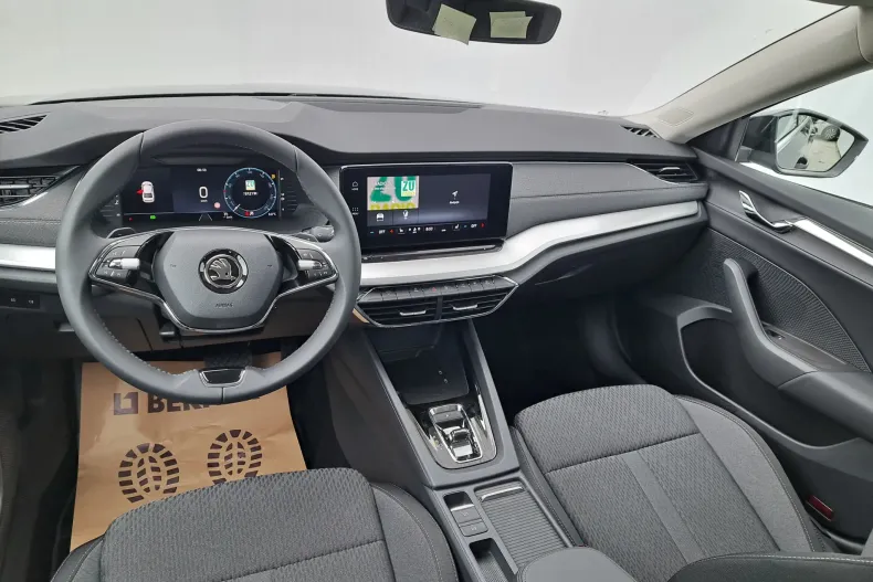 Skoda Octavia din 2024 cu 9 km - oferta SKO123057 - foto 26