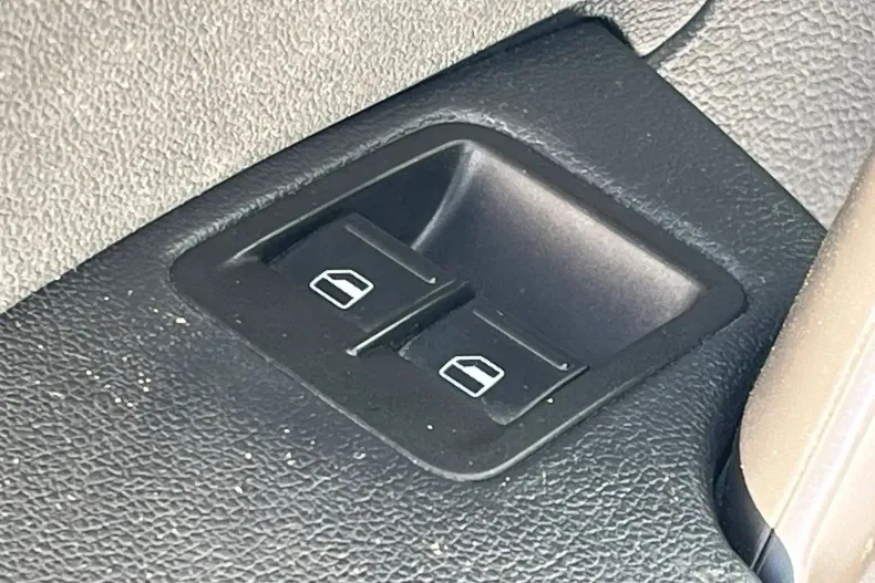 Volkswagen Caddy din 2020 cu 151.882 km - oferta VOL123058 - foto 15