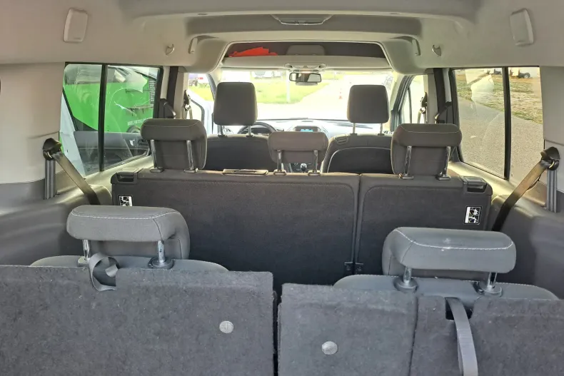 Ford Transit Connect din 2020 cu 172.196 km - oferta FOR123061 - foto 11