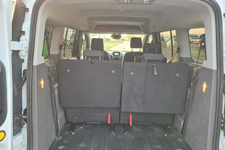 Ford Transit Connect din 2020 cu 172.196 km - oferta FOR123061 - foto 27