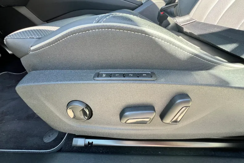 Skoda Enyaq din 2022 cu 2.086 km - oferta SKO123080 - foto 35