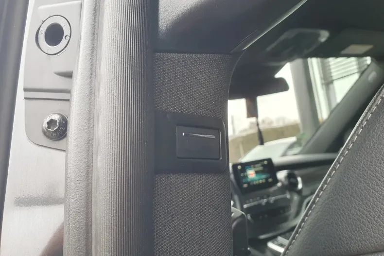 Mercedes-Benz V din 2021 cu 95.000 km - oferta MER123086 - foto 11