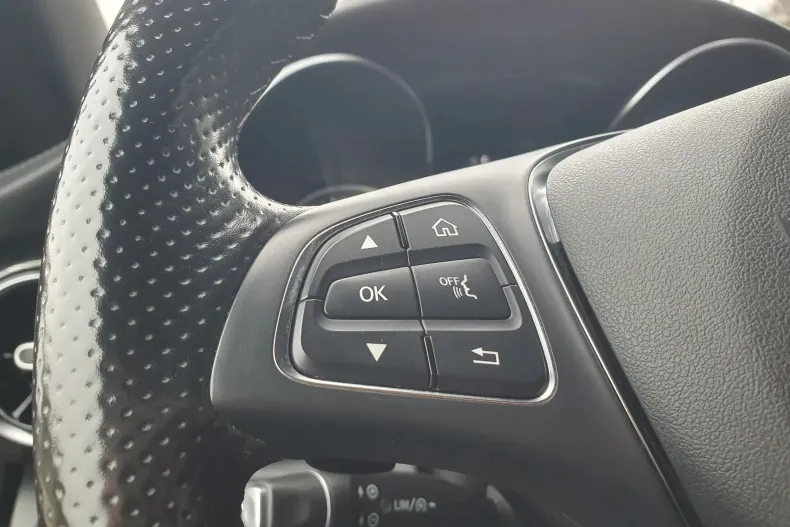 Mercedes-Benz V din 2021 cu 95.000 km - oferta MER123086 - foto 17