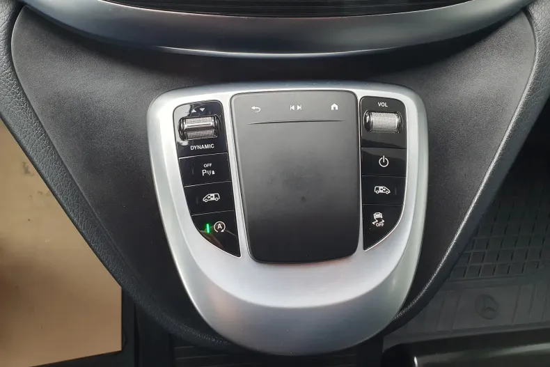 Mercedes-Benz V din 2021 cu 95.000 km - oferta MER123086 - foto 20