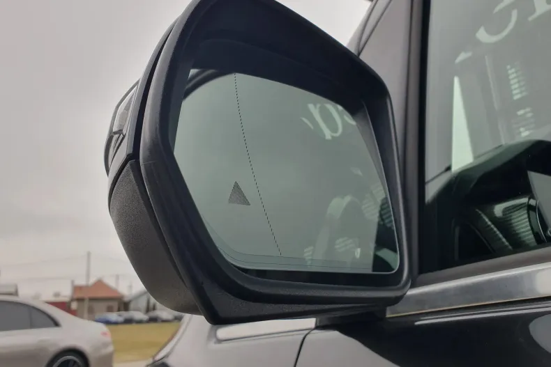 Mercedes-Benz V din 2021 cu 95.000 km - oferta MER123086 - foto 21