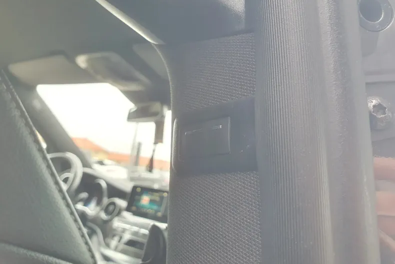 Mercedes-Benz V din 2021 cu 95.000 km - oferta MER123086 - foto 24