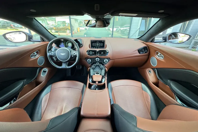 Aston Martin V8 Vantage din 2019 cu 28.276 km - oferta AST123089 - foto 9