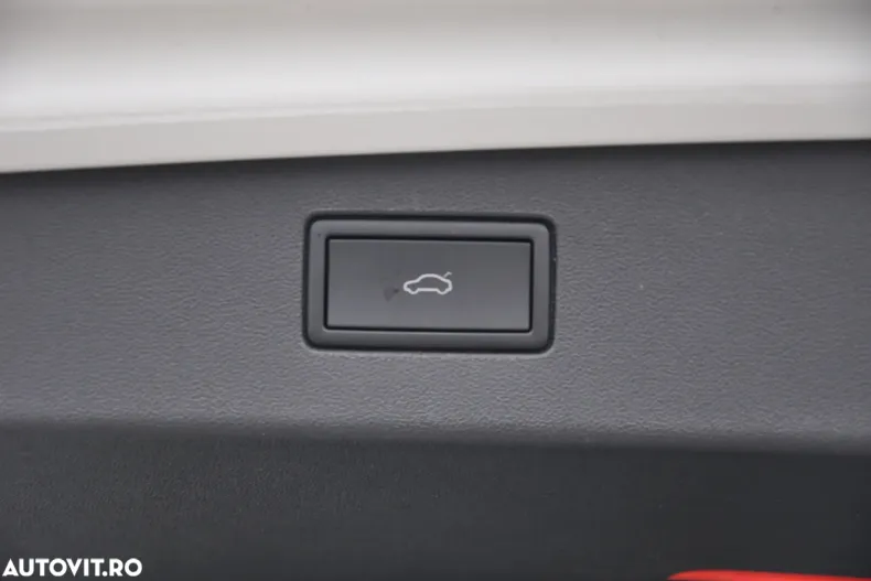 Volkswagen Tiguan din 2024 cu 10.044 km - oferta VOL123094 - foto 39