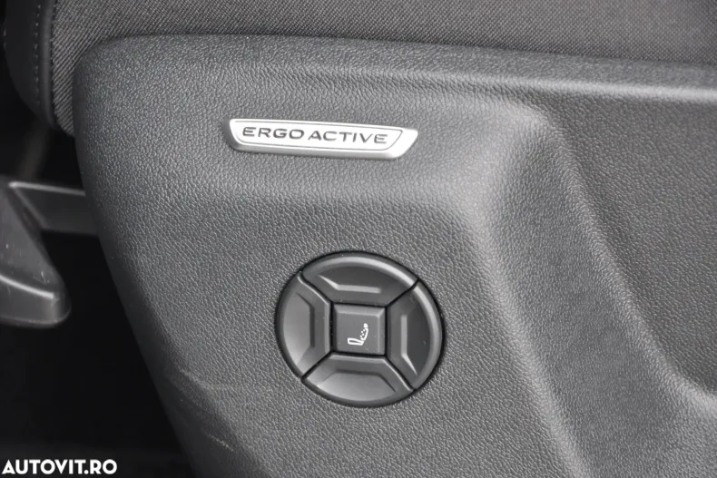 Volkswagen Tayron din 2025 cu 8.200 km - oferta VOL123099 - foto 16