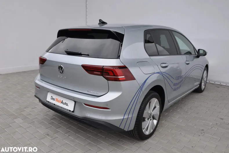 Volkswagen Golf din 2025 cu 11.000 km - oferta VOL123100 - foto 5