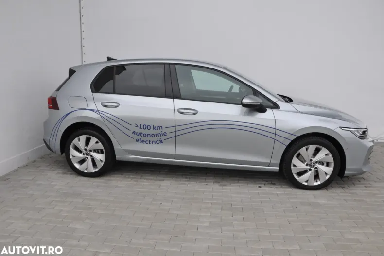 Volkswagen Golf din 2025 cu 11.000 km - oferta VOL123100 - foto 6
