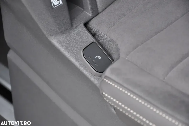 Volkswagen Multivan din 2025 cu 4.000 km - oferta VOL123104 - foto 16