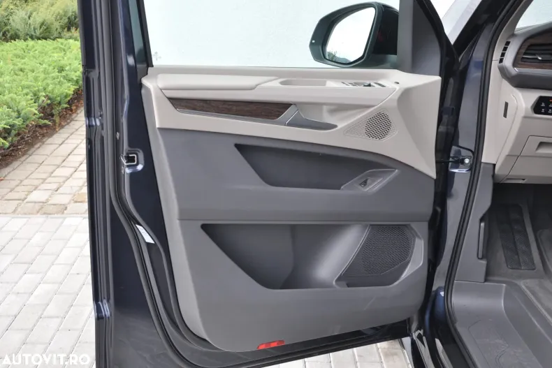Volkswagen Multivan din 2025 cu 4.000 km - oferta VOL123104 - foto 21