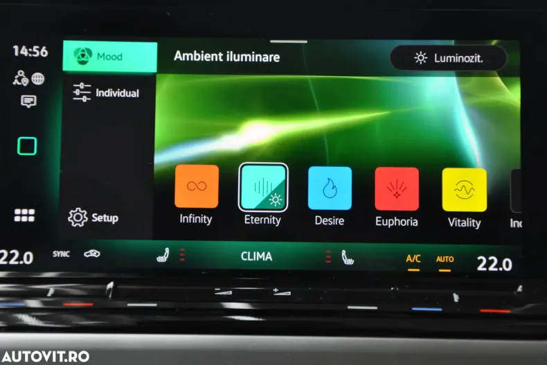 Volkswagen Multivan din 2025 cu 4.000 km - oferta VOL123104 - foto 32