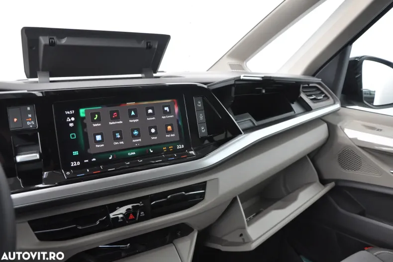 Volkswagen Multivan din 2025 cu 4.000 km - oferta VOL123104 - foto 36