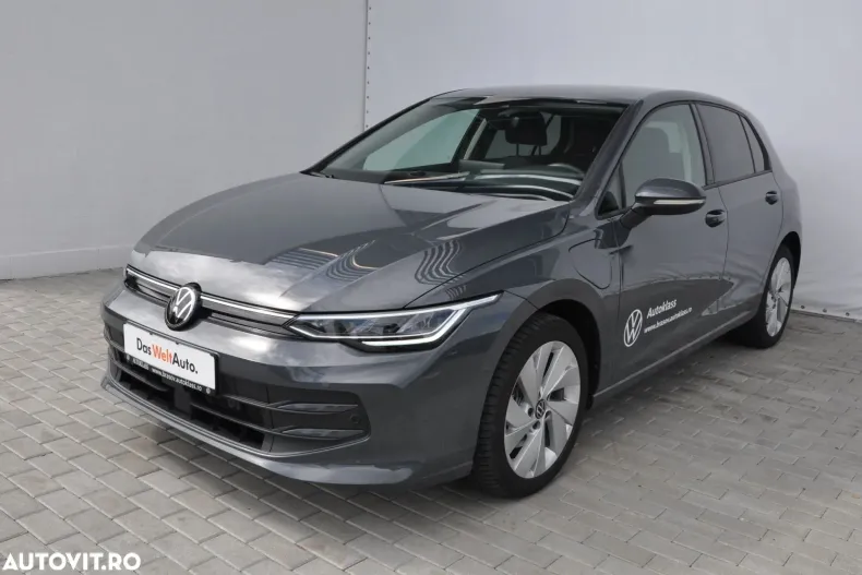 Volkswagen Golf din 2025 cu 6.000 km - oferta VOL123105 - foto 1