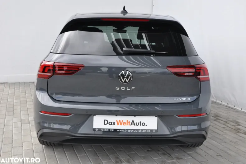Volkswagen Golf din 2025 cu 6.000 km - oferta VOL123105 - foto 4