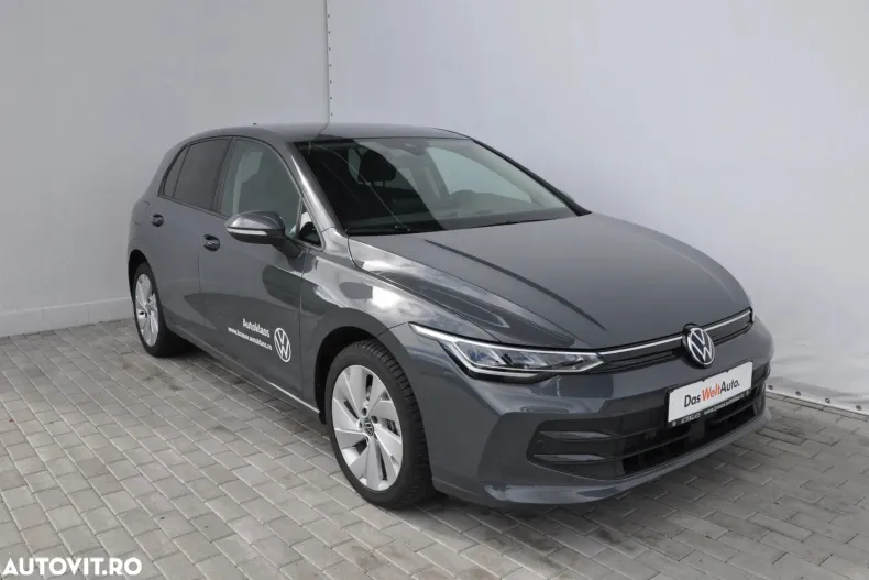 Volkswagen Golf din 2025 cu 6.000 km - oferta VOL123105 - foto 7