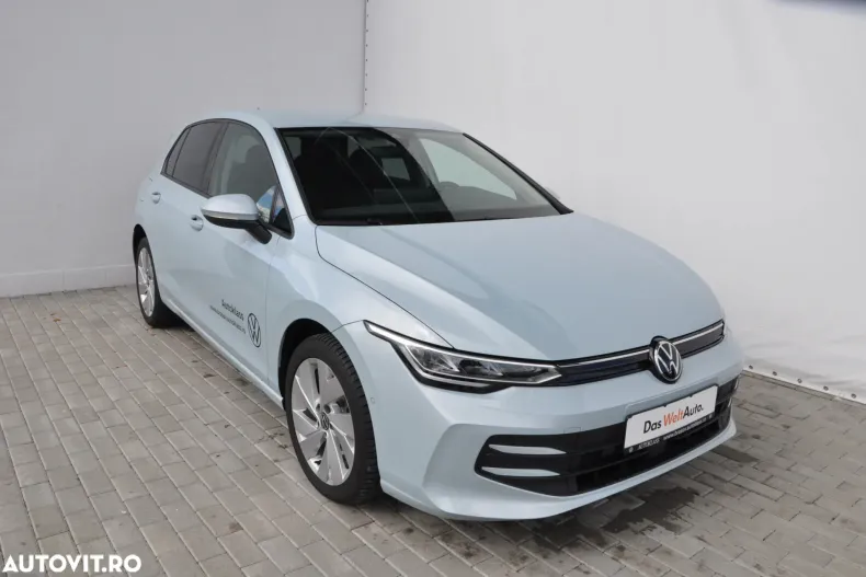 Volkswagen Golf din 2025 cu 4.000 km - oferta VOL123107 - foto 7